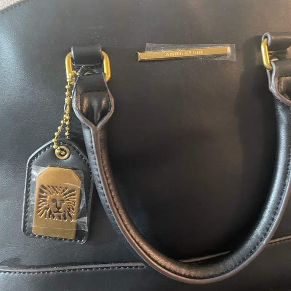Vintage Anne Klein black handbag - Picture 2 of 10